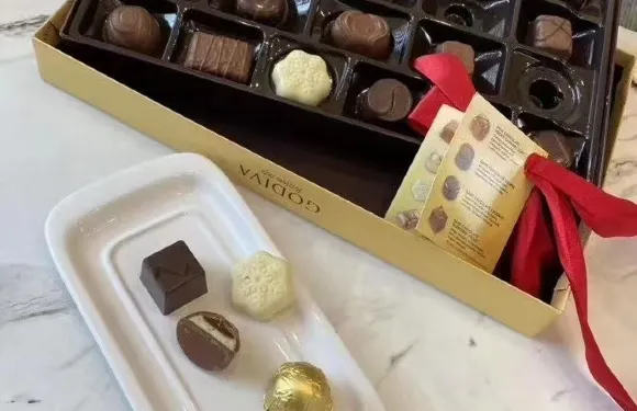 Godiva Cafe