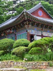 Jeondeungsa Temple