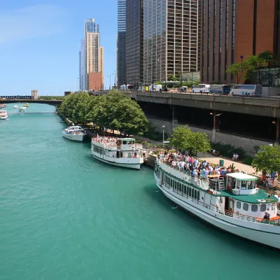 DoubleTree by Hilton Chicago Magnificent Mile