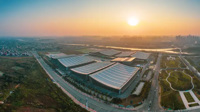 High speed Railway Wuyue Square/International Convention and Exhibition Center