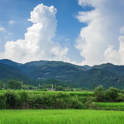 Hotels in Guangshui With Breakfast