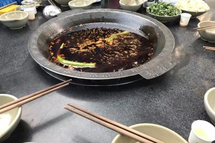 楠柏弯生态火锅山庄(梨花溪店)