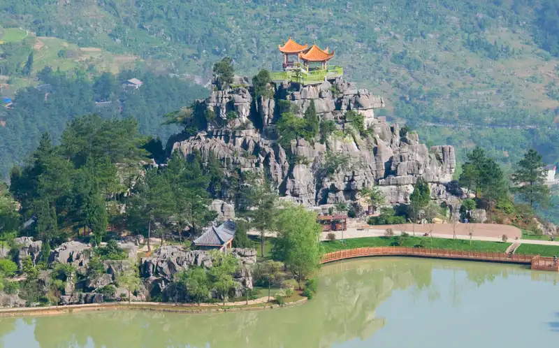 4_Wansheng Stone Forest