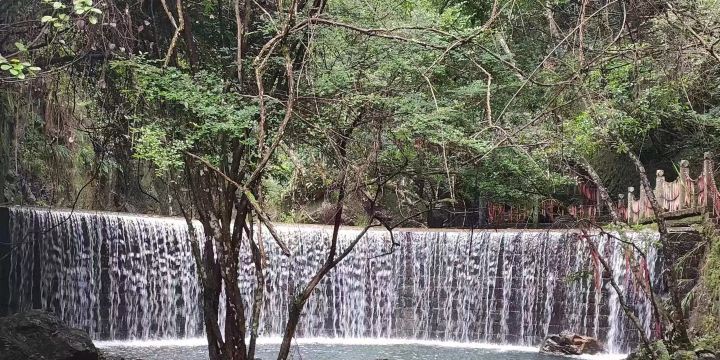 青雲山白馬峽谷