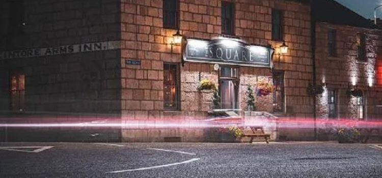 The Square Hotel - Kintore