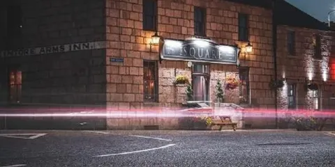 The Square Hotel - Kintore