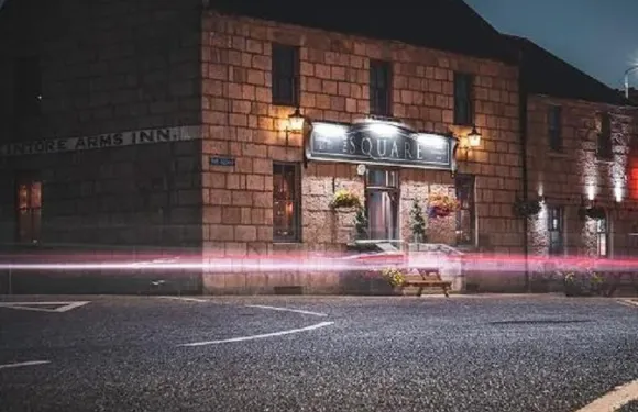 The Square Hotel - Kintore