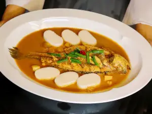 ร้านอาหารรสชาติท้องถิ่นยอดนิยมในหนิงป่อ