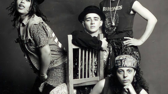 เวสต์ ฮอลลีวู้ด | 4 Non Blondes คอนเสิร์ต