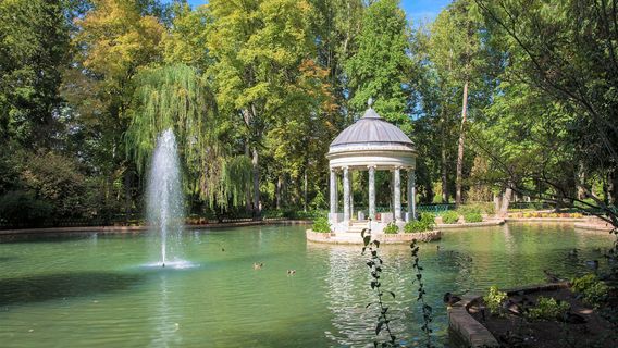 Королевский дворец в Аранхуэсе