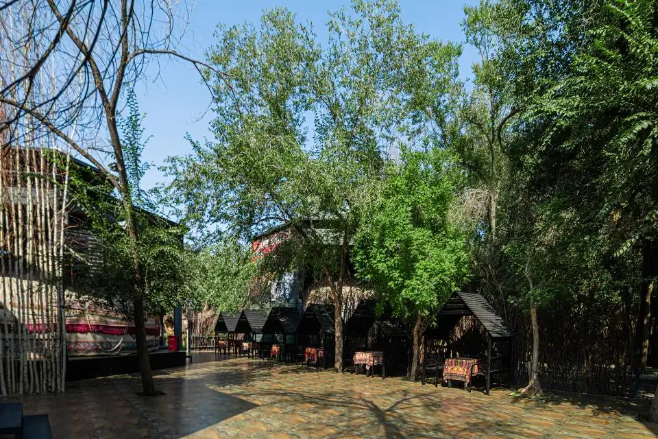 2_Liyushan Park