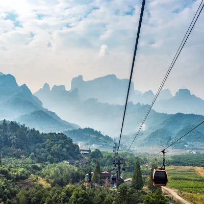 Flug Zhangjiajie Shanghai