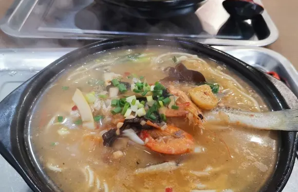 Nasi Kandar Pelita, Sungai Dua