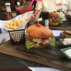 Akvavit Grill & Bar User Photo