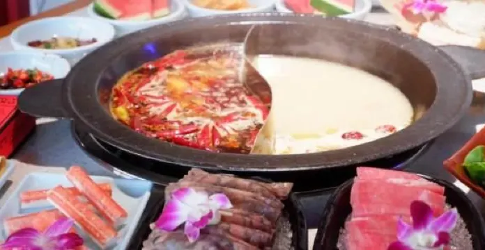 麻辣英雄重慶火鍋（北流店）