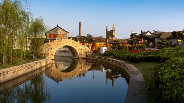 Xinghurenkou Culture Square 주변 호텔