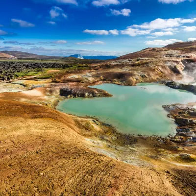 Rokksafn Íslands - The Icelandic Museum of Rock 'n' Roll周辺のホテル