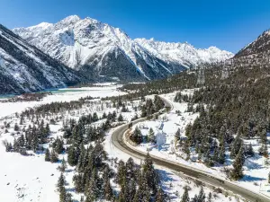 Chuanzang Highway