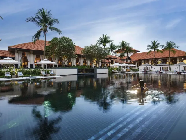 Sofitel Singapore Sentosa Resort exterior