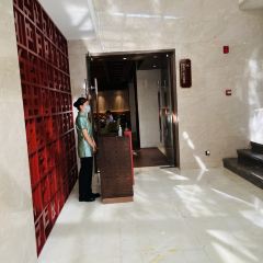 JIN YAN User Photo