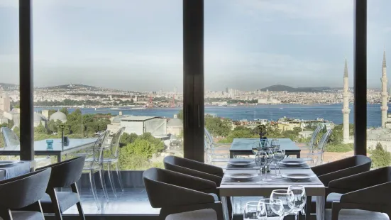 Fine Dine Istanbul