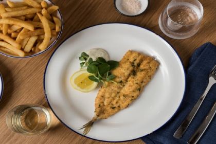 Nautica Pool Bar & Kitchen