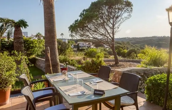 Es Chic - Bar restaurante