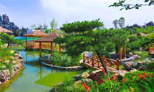 Lancui Lake Tianmu Hot Spring Resort