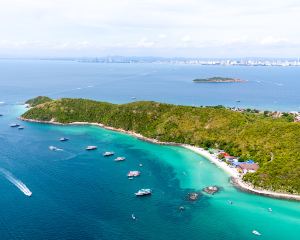 香港-格蘭島 機票酒店 自由行
