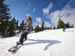 Popular Ski Resorts in North Vancouver