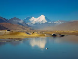Mt Qomolangma National Park