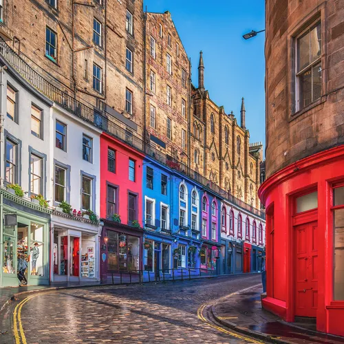 Victoria St