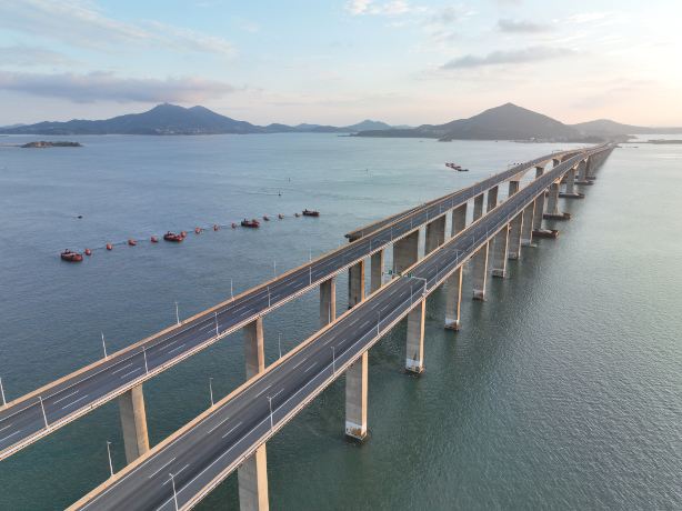 Pingtan Strait Bridge