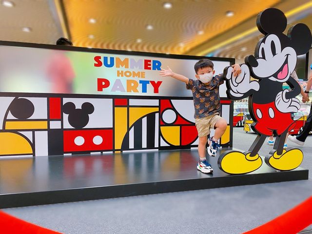 Disney x Marvel 