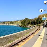 海とゼロ距離カレー屋さんの駅"千綿駅"﻿