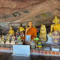 ถ้ำหลวงปู่วัง ความศรัทธา ณ ภูลังกา