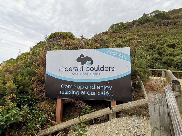 Moeraki Boulders