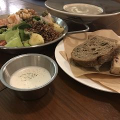 DH Restaurant User Photo