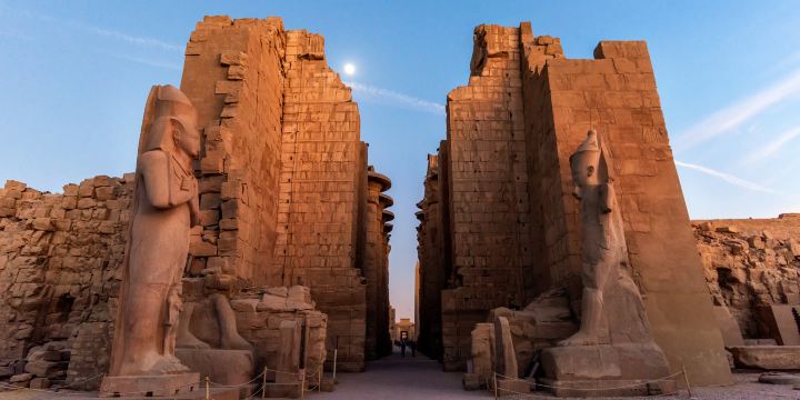 Kuil Karnak