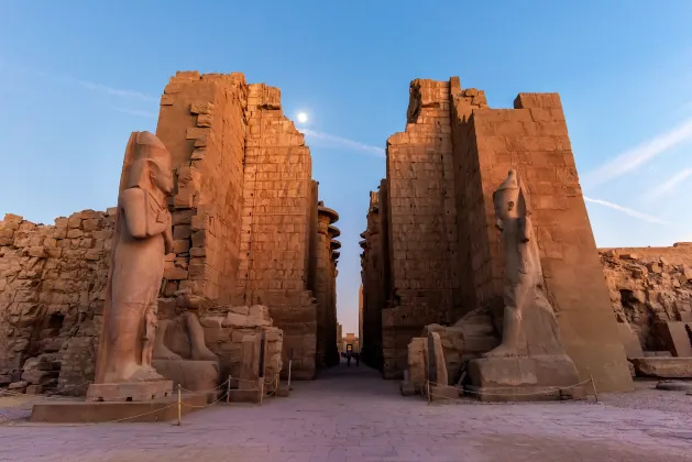 โรงแรมใกล้Avenue of Sphinxes