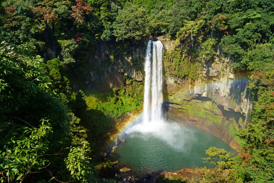 Cheonjiyeon Waterfall