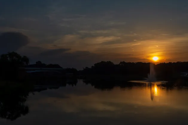 Отели с услугой Завтрак в г. Де-Мойн