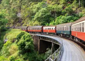 キュランダ高原列車