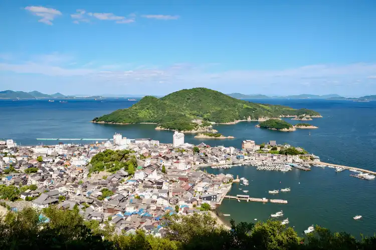 Hotels near Tomonoura (Setonaikai National Park)