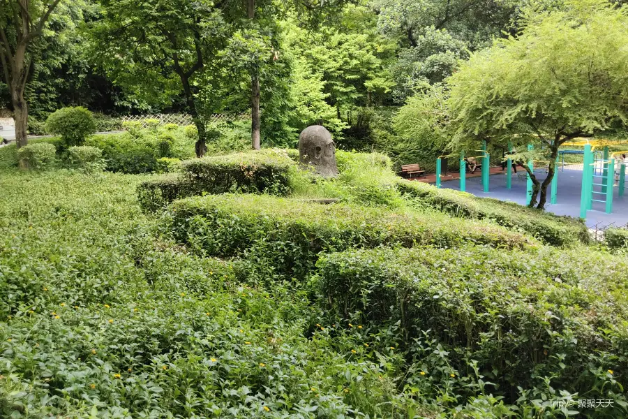 Head Sculpture of Fuxi