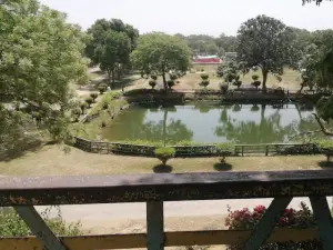 Quaid-e-Azam Park
