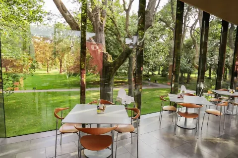 The Whitworth Cafe