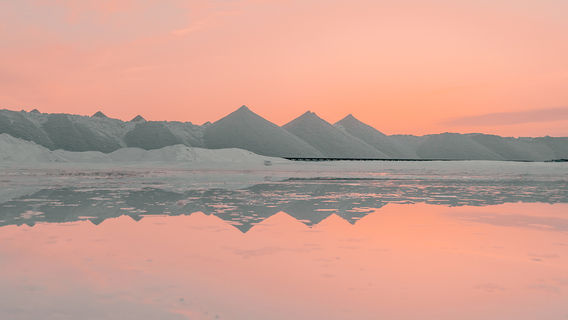 Manas Salt Lake Scenic Area