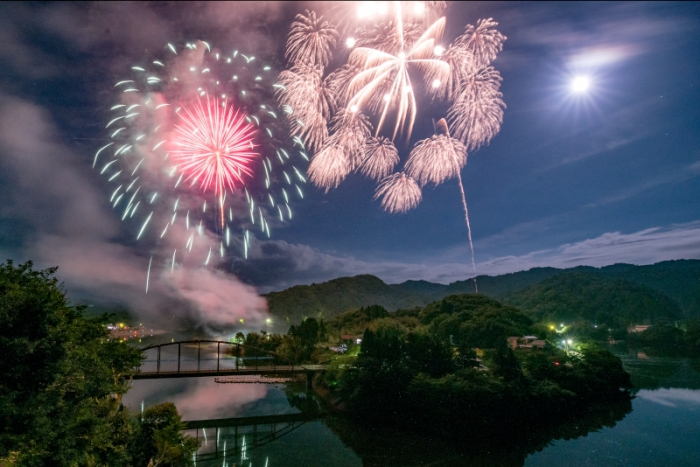 Lake Kameyama Kimitsu City Fireworks | Kimitsu