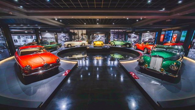 Sanhe Classic Car Museum
